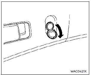 Prise de courant 12V située dans le compartiment à bagages du Nissan Rogue